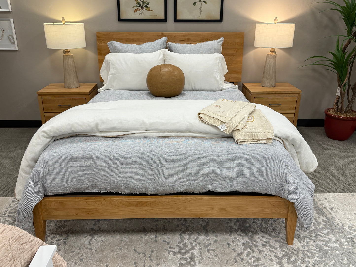 Scandinavian Wood Queen Platform Bed