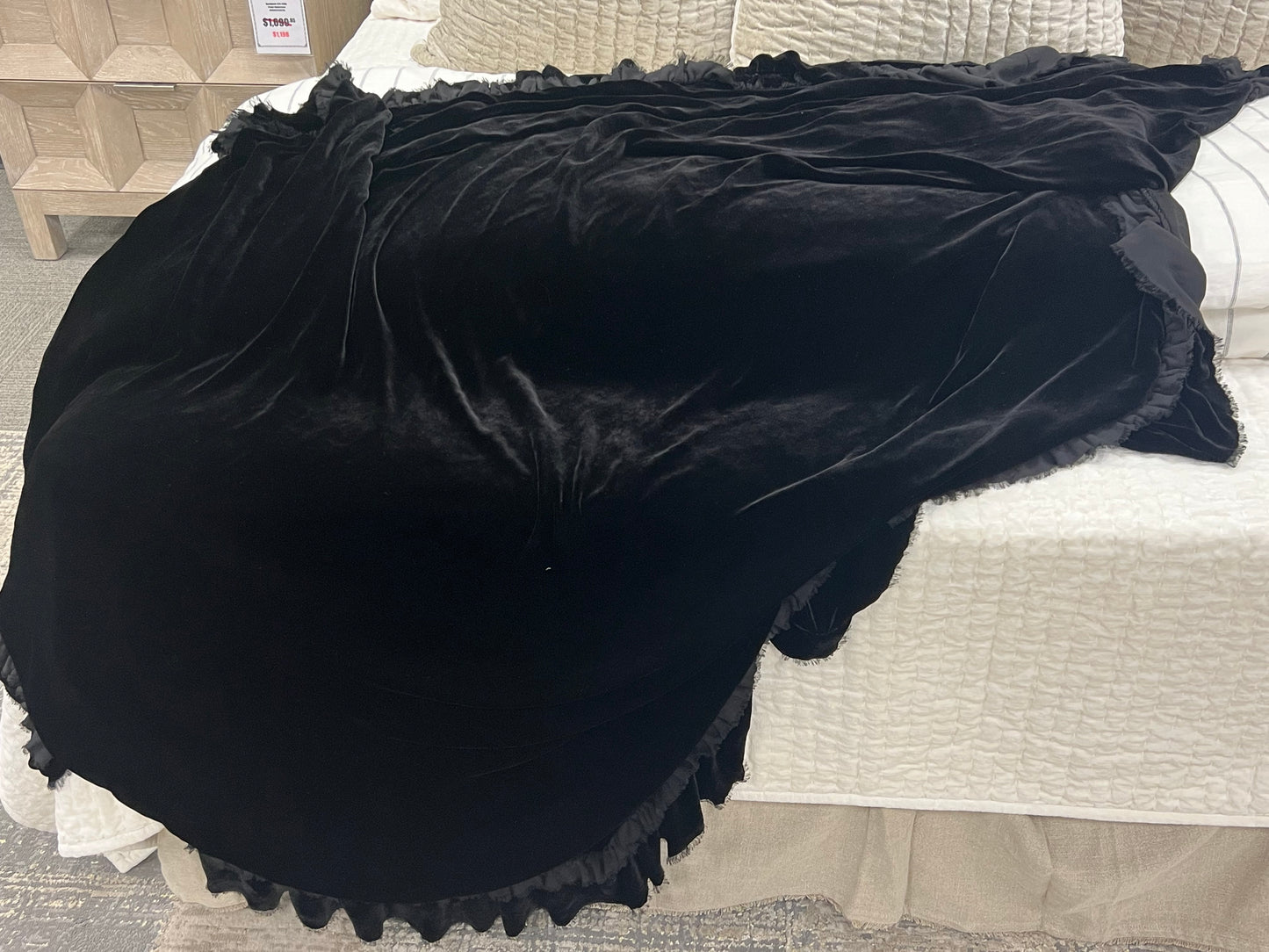 Silk Velvet Black Throw Blanket