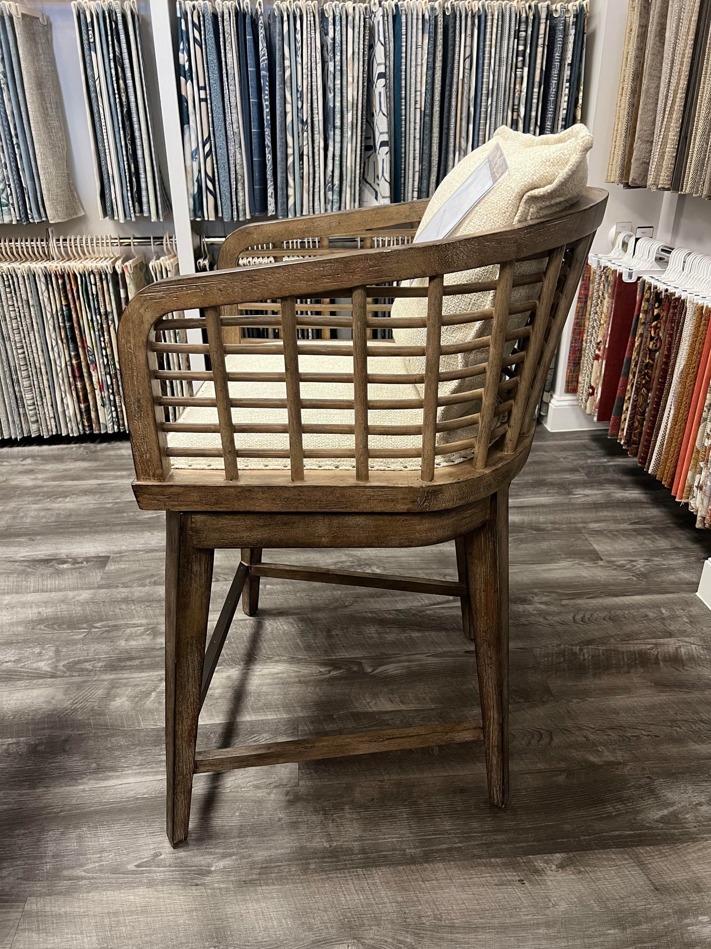 Barrel Back Swivel Counter Stool