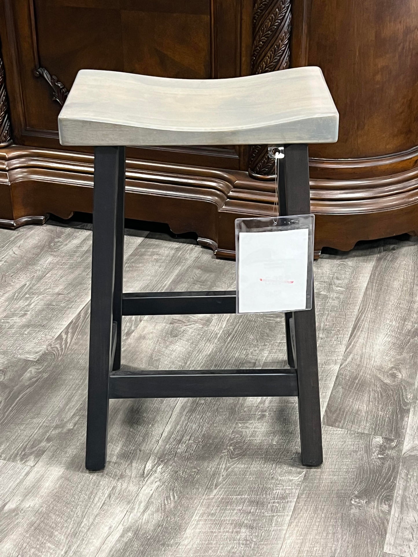Amish Solid Wood 2-Tone Saddle Barstool