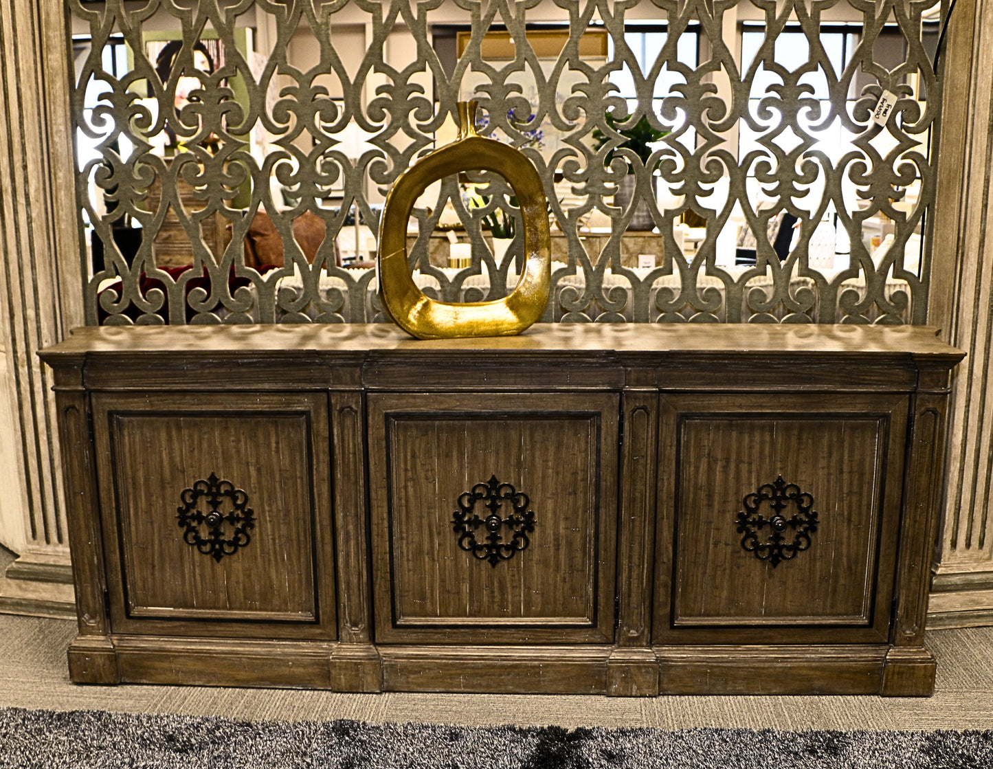 Credenza