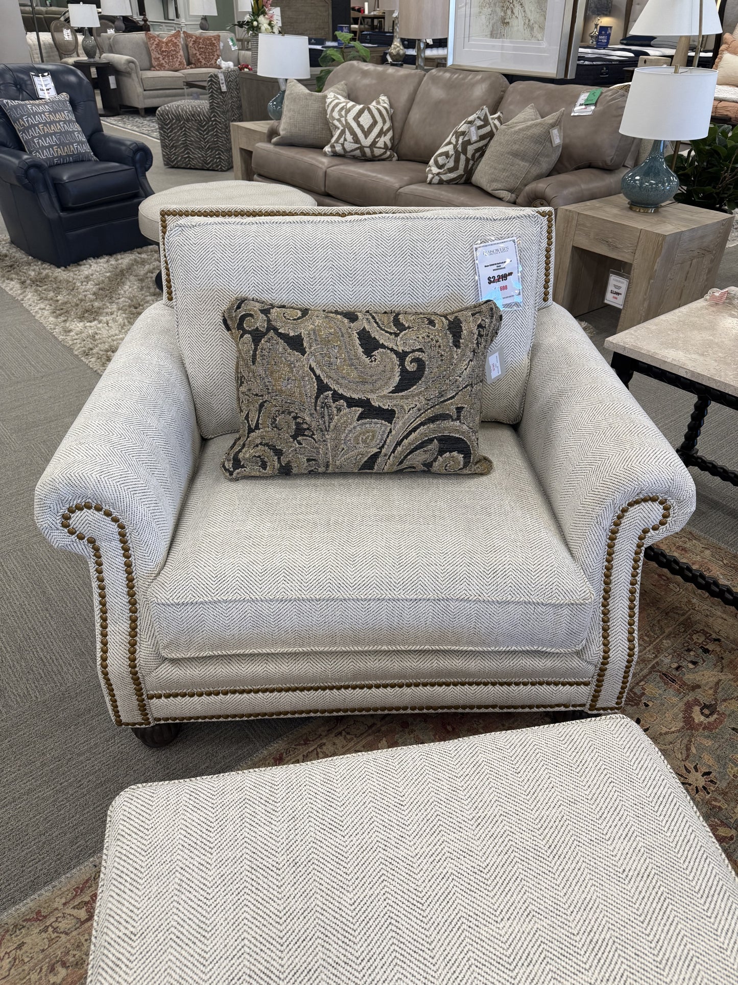 Upholstered Traditional Chair