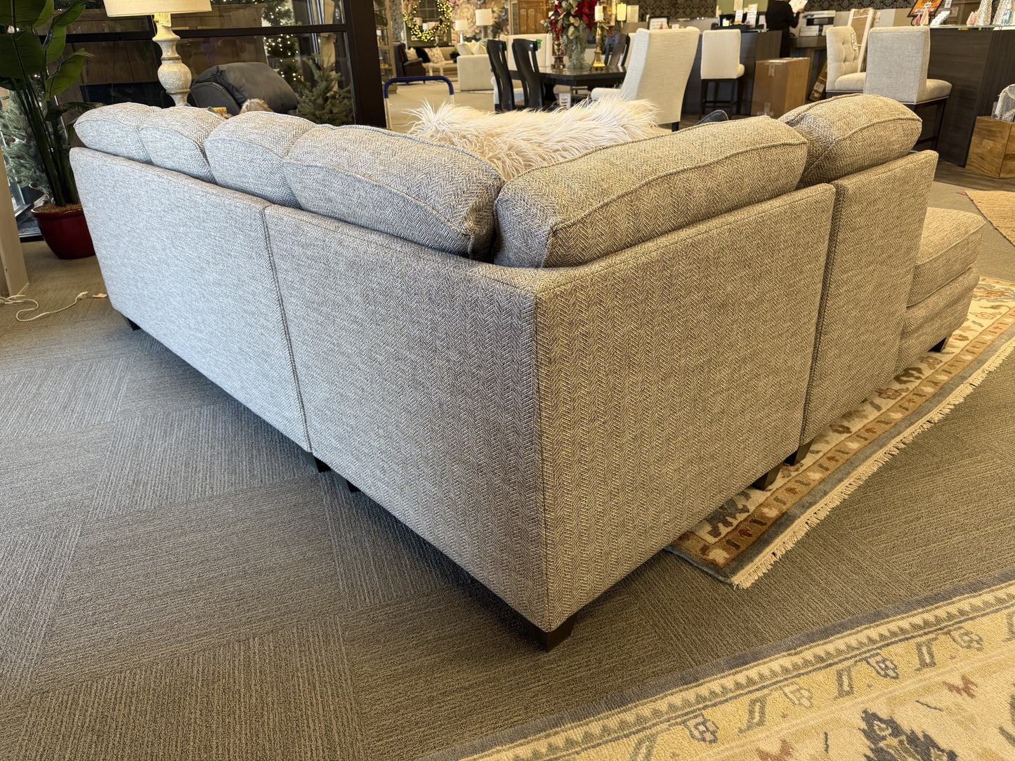 Upholstered 3-Piece Chaise Sectional